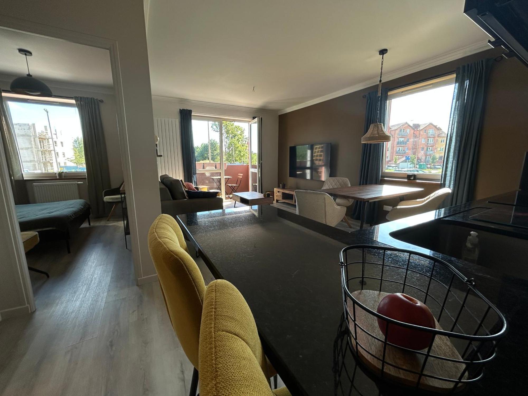 Przytulny Apartament Lubiń Exteriör bild